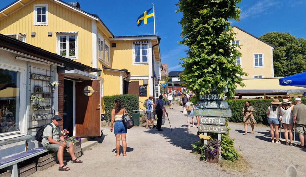 Café och Sandhamns värdshus